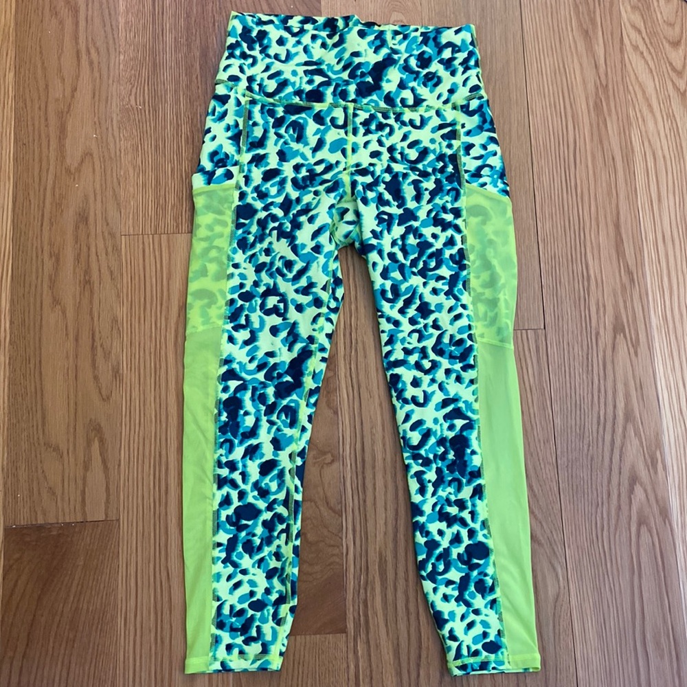 Fabletics Powerhold leggings cheetah print green and yellow